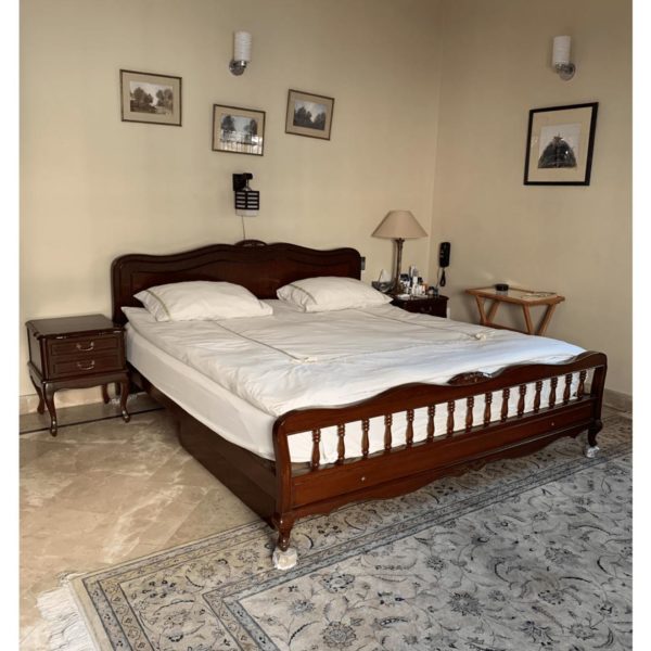 King Size Bed & Side Tables in Vintage - SoUnique.PK