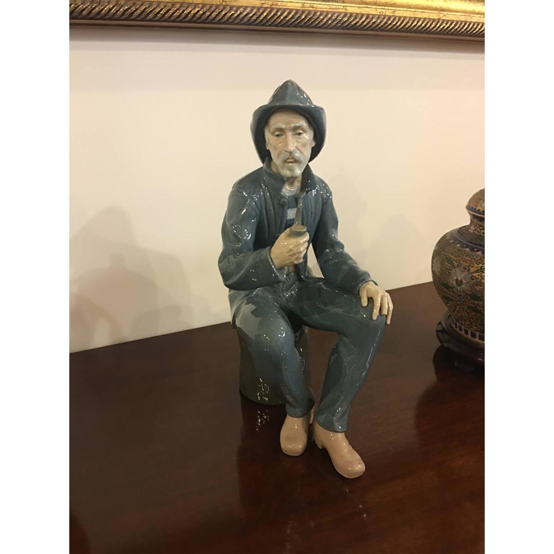 Porcelain Figurine-SoUnique.pk