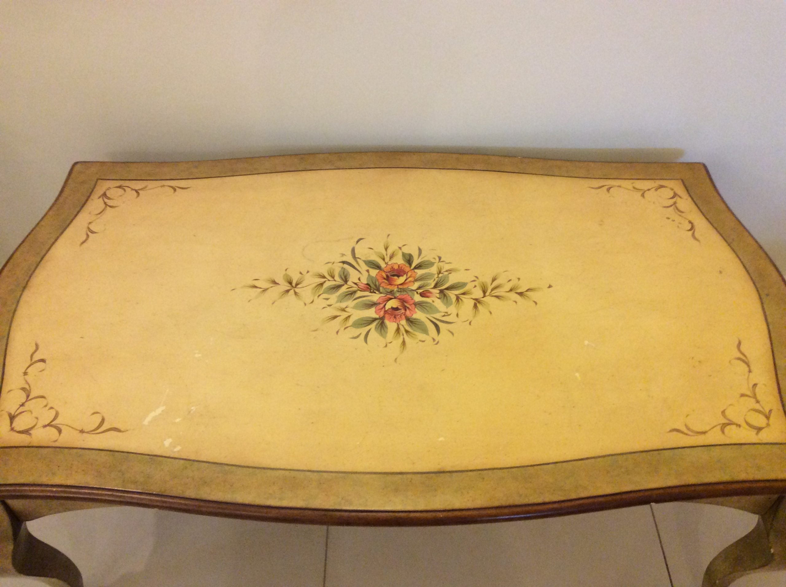 Vintage Style Coffee Table SoUnique.PK