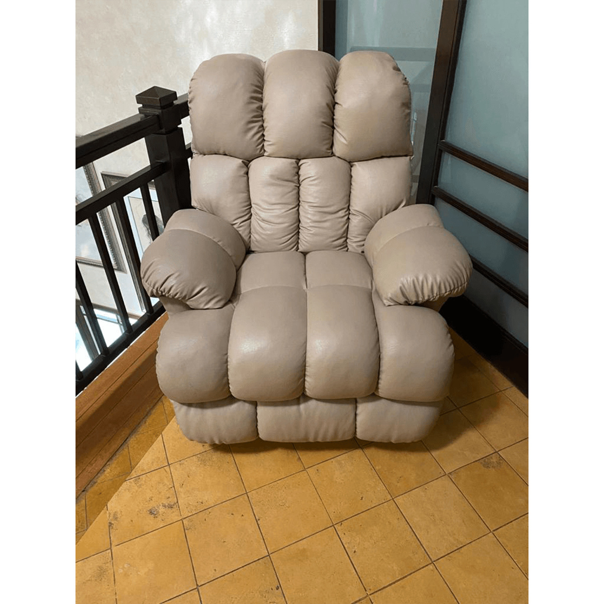 Lazy Boy Recliner SoUnique.PK