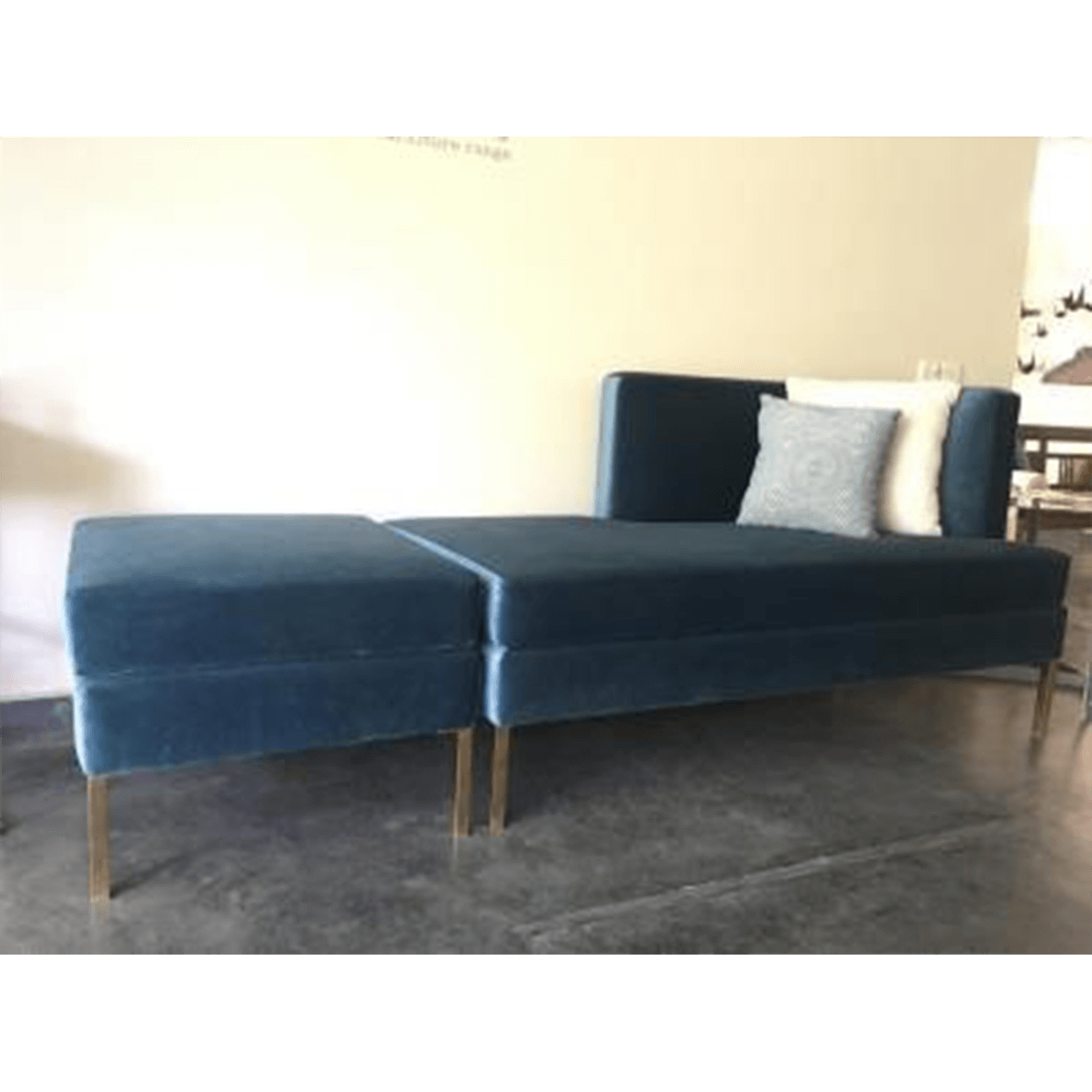 Blue Suede SetteeSoUnique.Pk