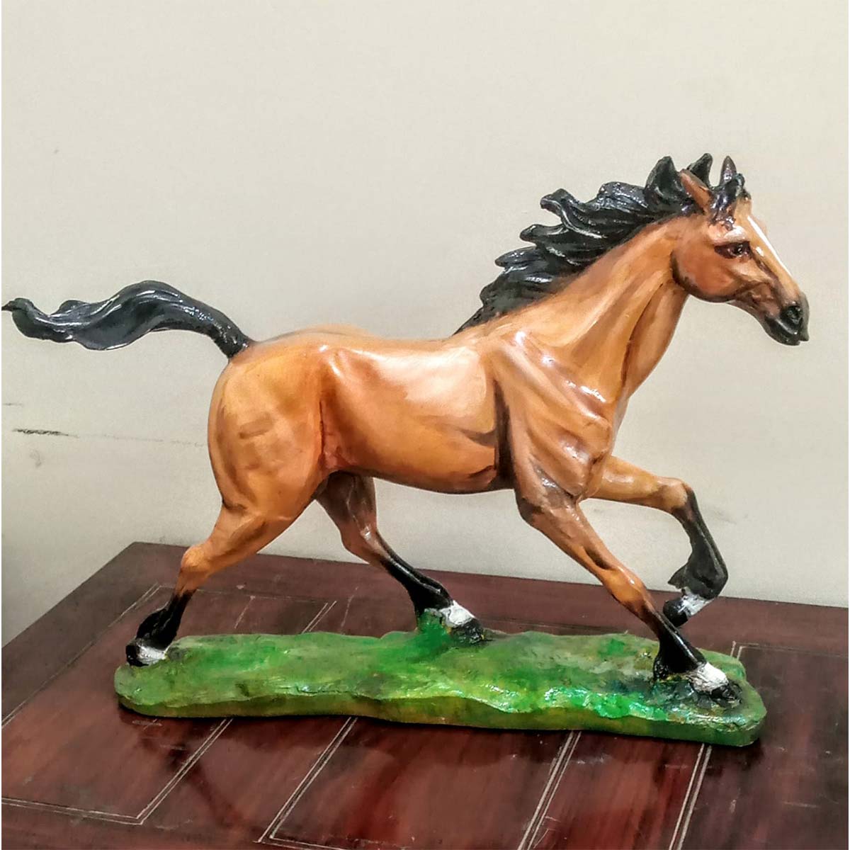 Italian Stallion Decorative Statue - SoUnique.PK
