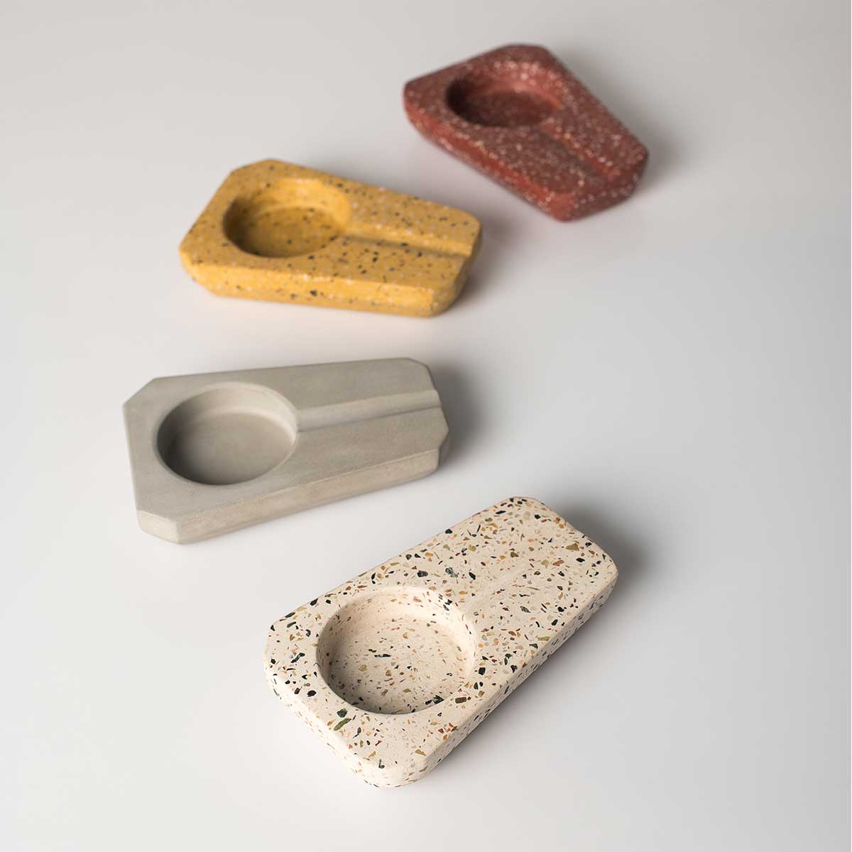 Golf Ashtray - SoUnique.PK