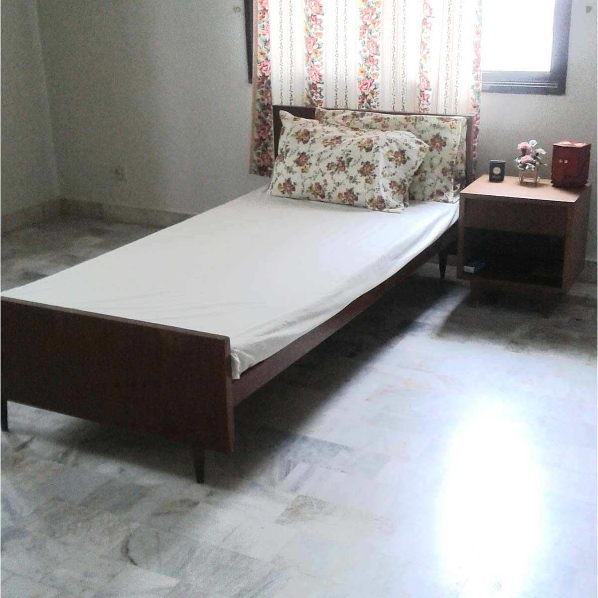Single Bed with Side Table & Mattress SoUnique.PK