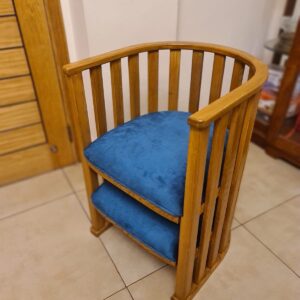 Chair with Detachable Footstools-SoUnique.PK