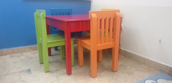 Activity Table with 4 Chairs-SoUnique.PK