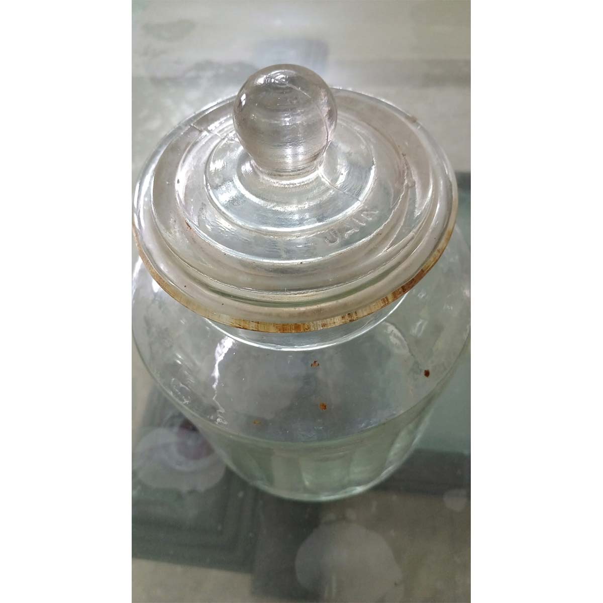 Vintage Glass Urn - SoUnique.PK