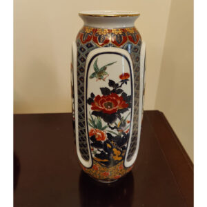 Traditional Chinese Vase-SoUnique.PK