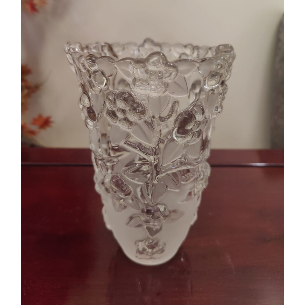 Frosted Glass Vase - SoUnique.PK