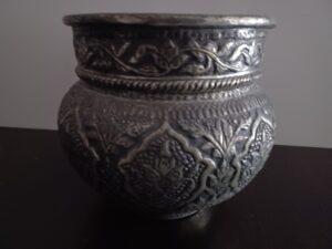 Vintage Brass Pot-SoUnique.PK