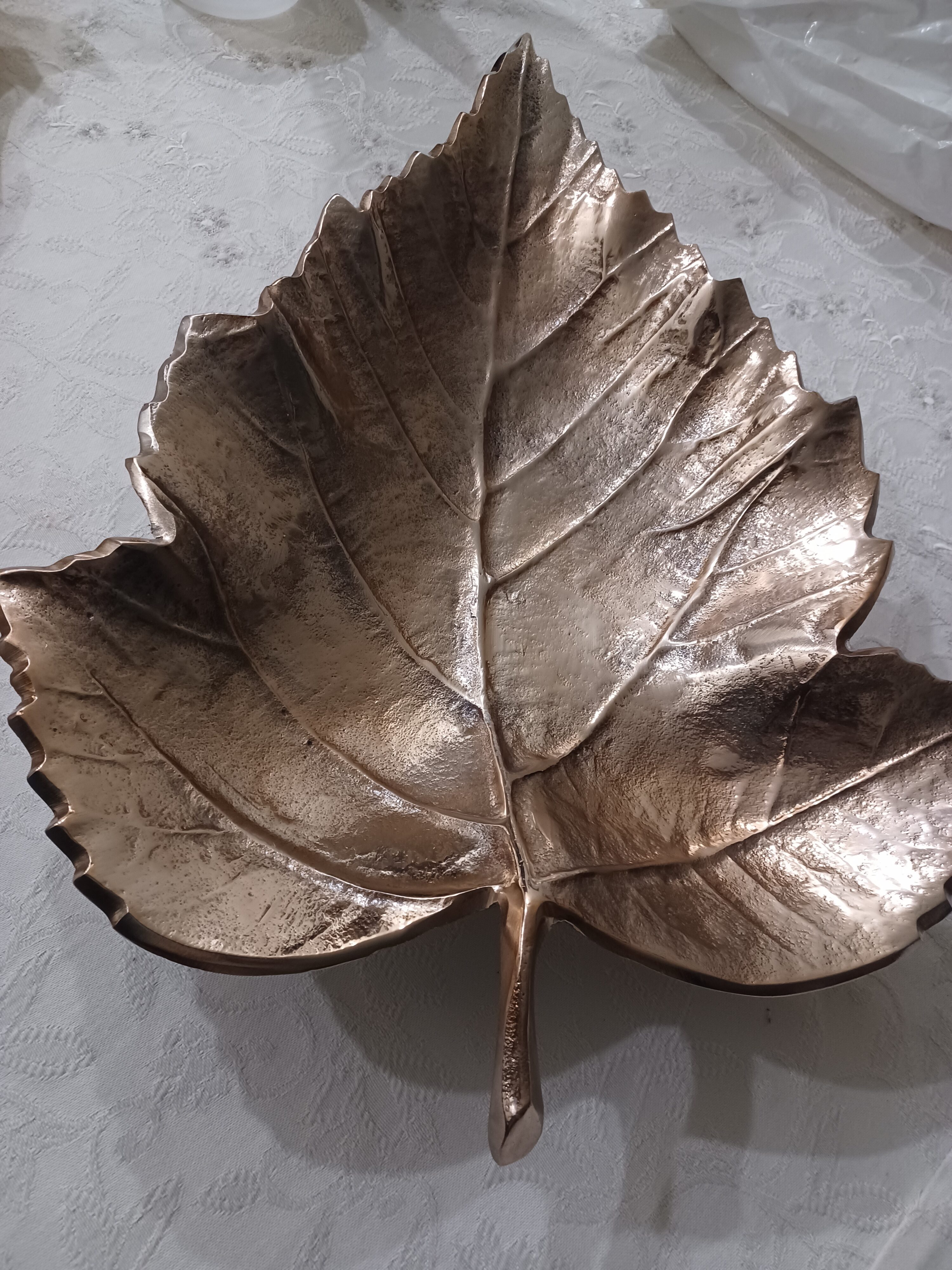 Metal Leaf Table Decor-SoUnique.PK