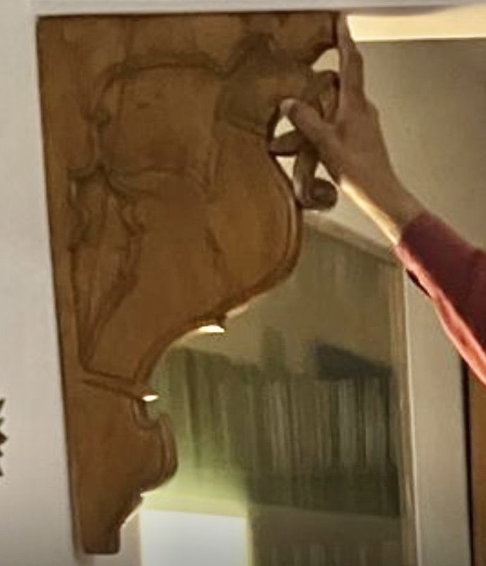 f95ab61f-4cf1-49e6-9c90-5710301287bc-b0e66561