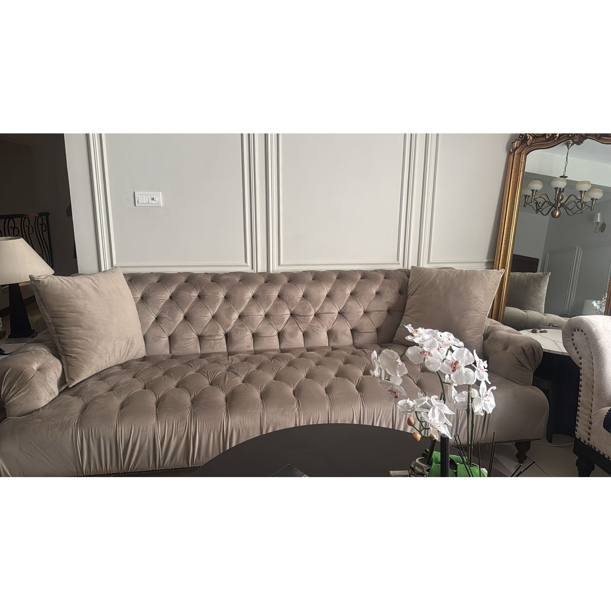 3 Seater Luxurious Velvet Tufted Sofa - SoUnique.PK