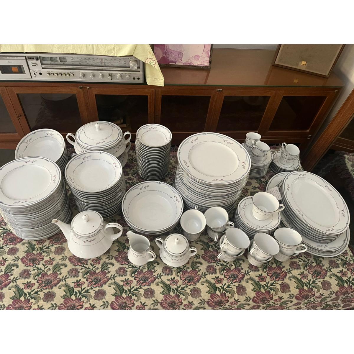 WhatsApp Image 2025-05-12 at 10.52.54 PM Imported Goldmark Dinner Set for 12-SoUnique.PK