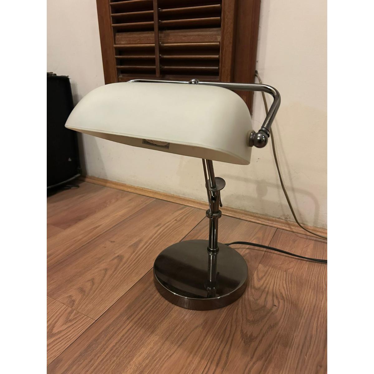 Bankers Lamp - SoUnique.PK
