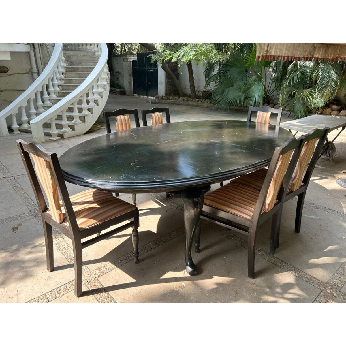 WhatsApp Image 2025-08-19 at 9.58.13 AM-48650eab Sheesham Dining Table with 6 Chairs-SoUnique.PK