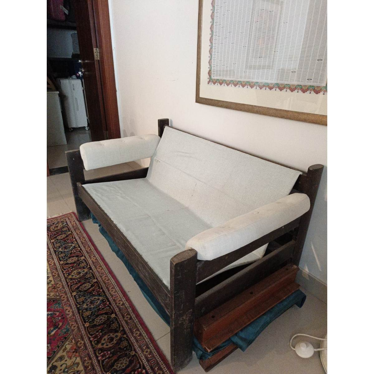 Vintage Sofa with Cotton Fabric - SoUnique.PK