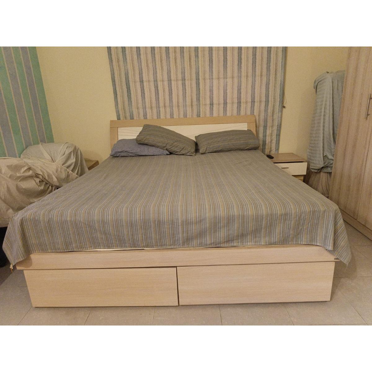Modern King Size Bed Set with Side Tables - SoUnique.PK